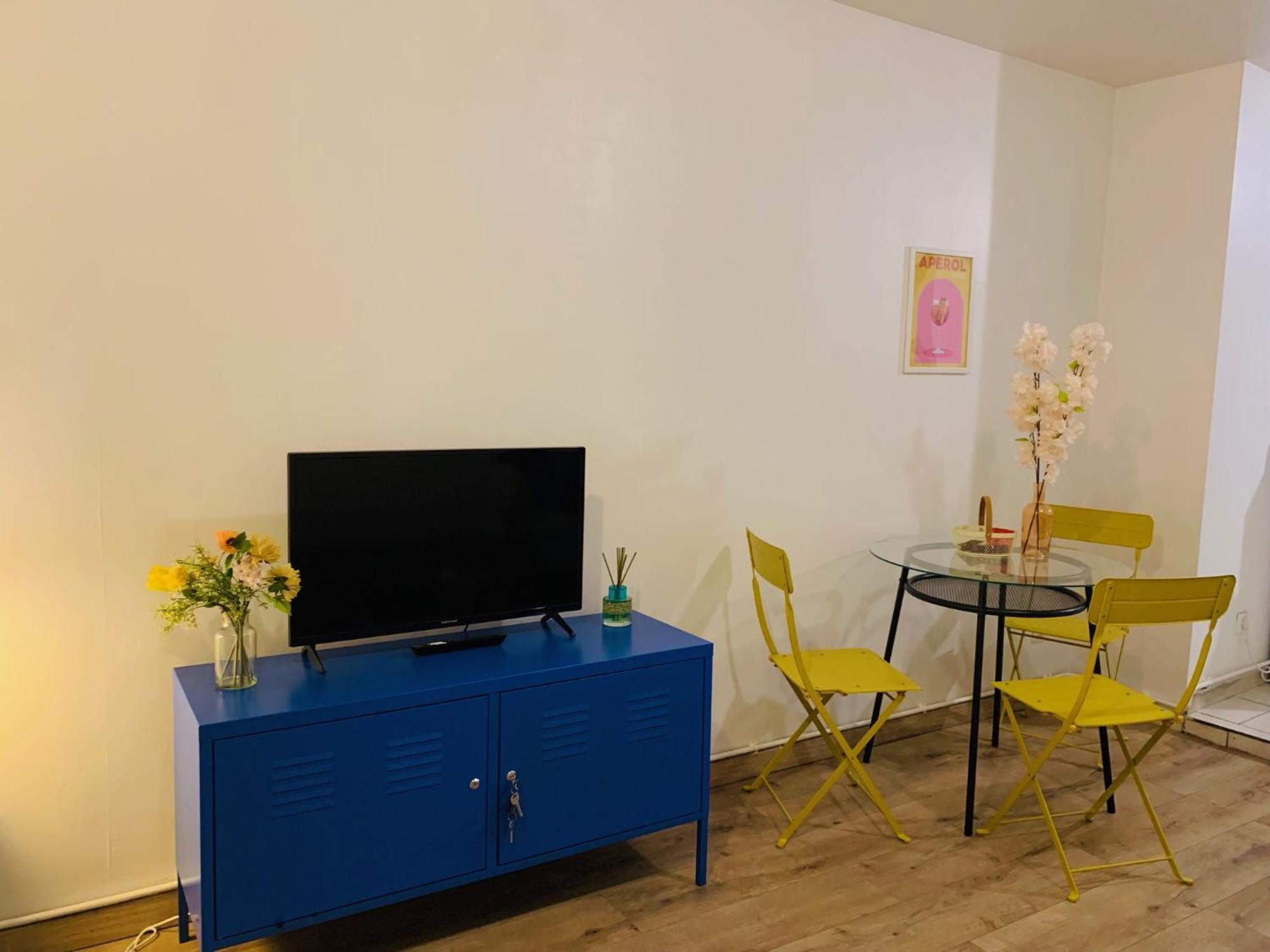 Cocooning Modern Design Studio Avesnes-sur-Helpe Esterno foto