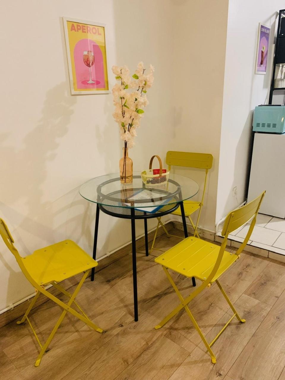 Cocooning Modern Design Studio Avesnes-sur-Helpe Esterno foto